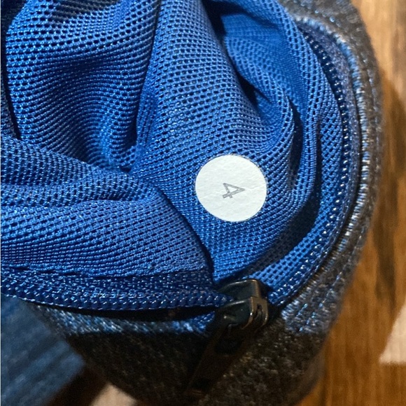 Lululemon zip-up jacket - Picture 3 of 5